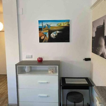 Apartment Near The Beach Σπλιτ Εξωτερικό φωτογραφία