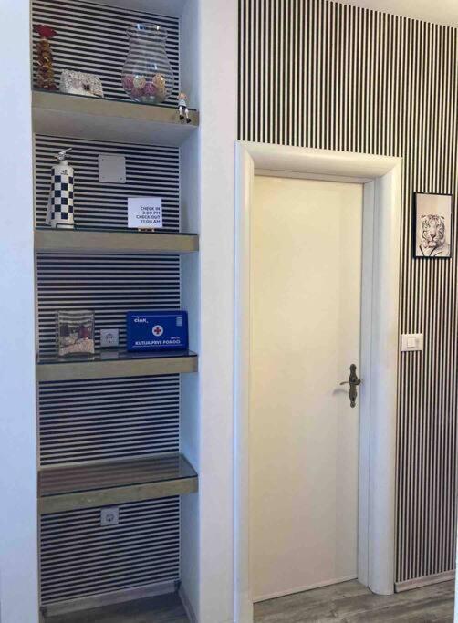 Apartment Near The Beach Σπλιτ Εξωτερικό φωτογραφία
